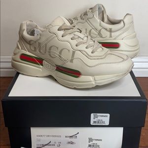 Authentic 100% Gucci Rhyton Logo Sneakers
